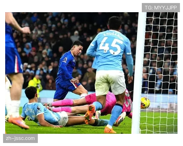 伯恩利补时绝平，切尔西少打一人暴露防线抗压能力不足